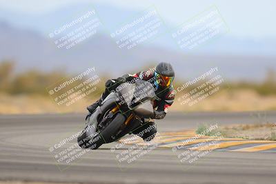 media/Jan-15-2023-SoCal Trackdays (Sun) [[c1237a034a]]/Turn 15 (1pm)/